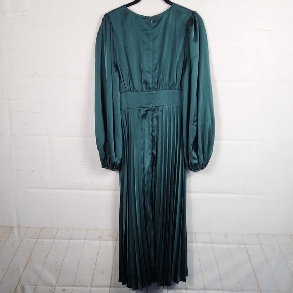 Baltic Born Satin Louie Pleated Wedding Guest Midi Dress Emerald Green Small - Picture 4 of 15